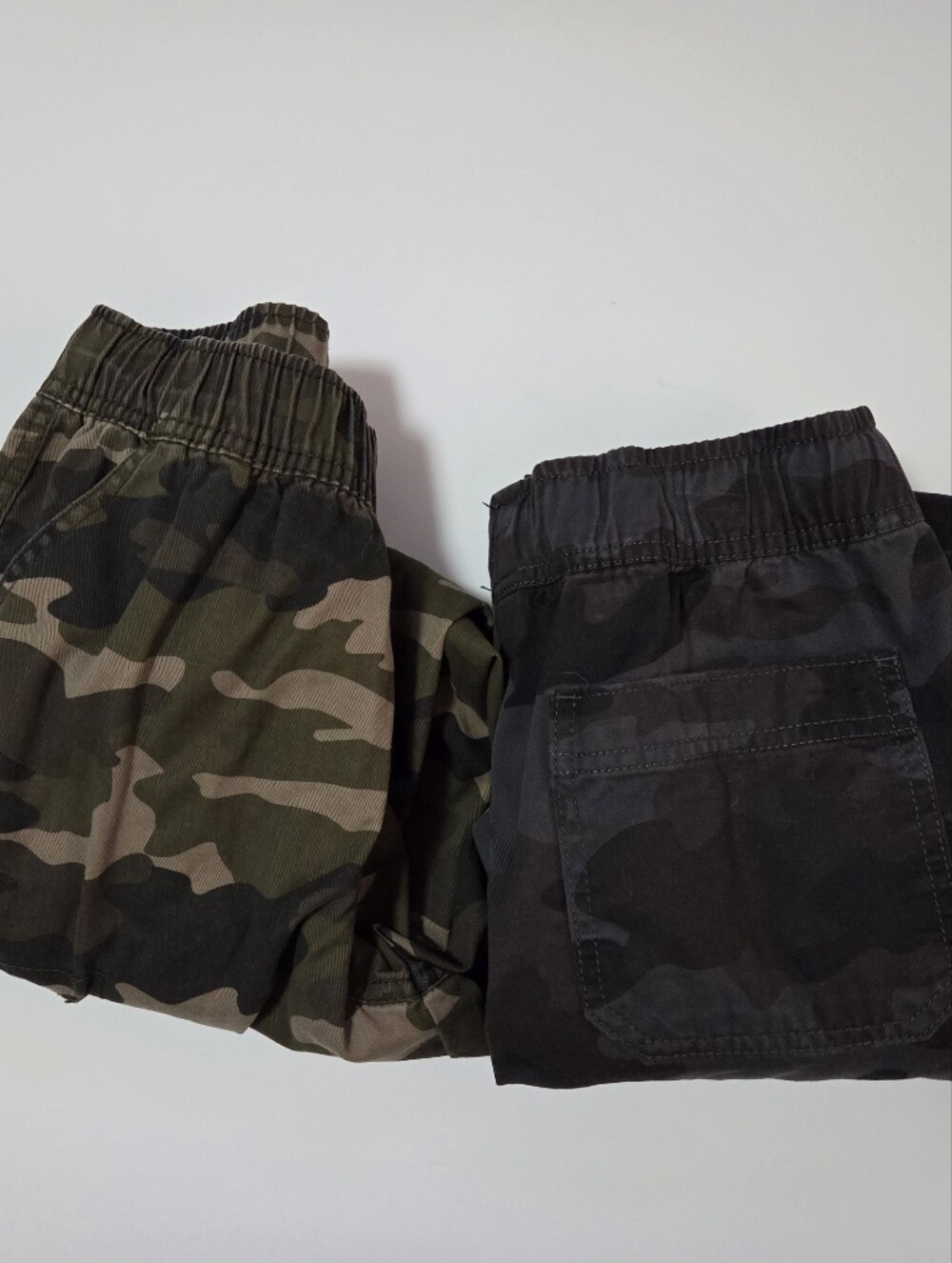 2x Boys Children's Place Camo Cargo Pull On Pants 14 Green  Gray HEMMED